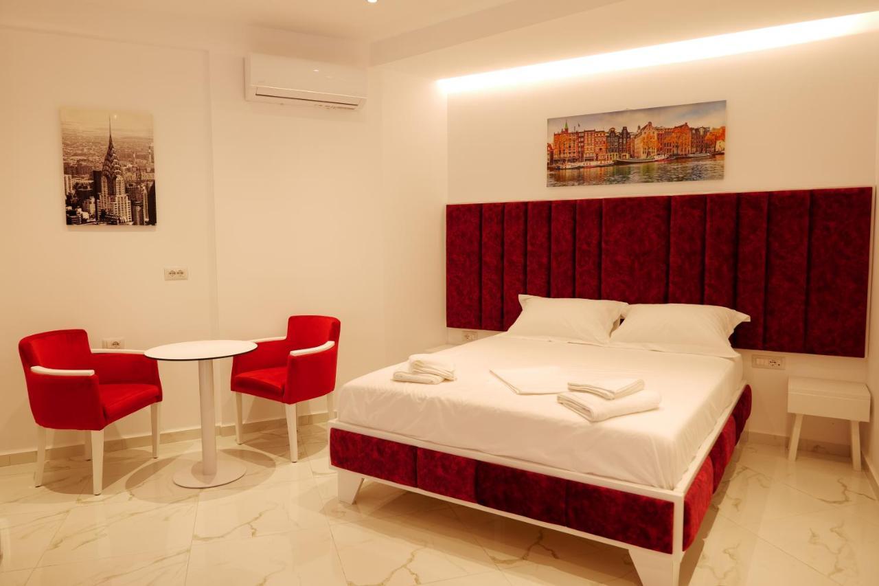 Lumi Hotel Саранде Екстериор снимка