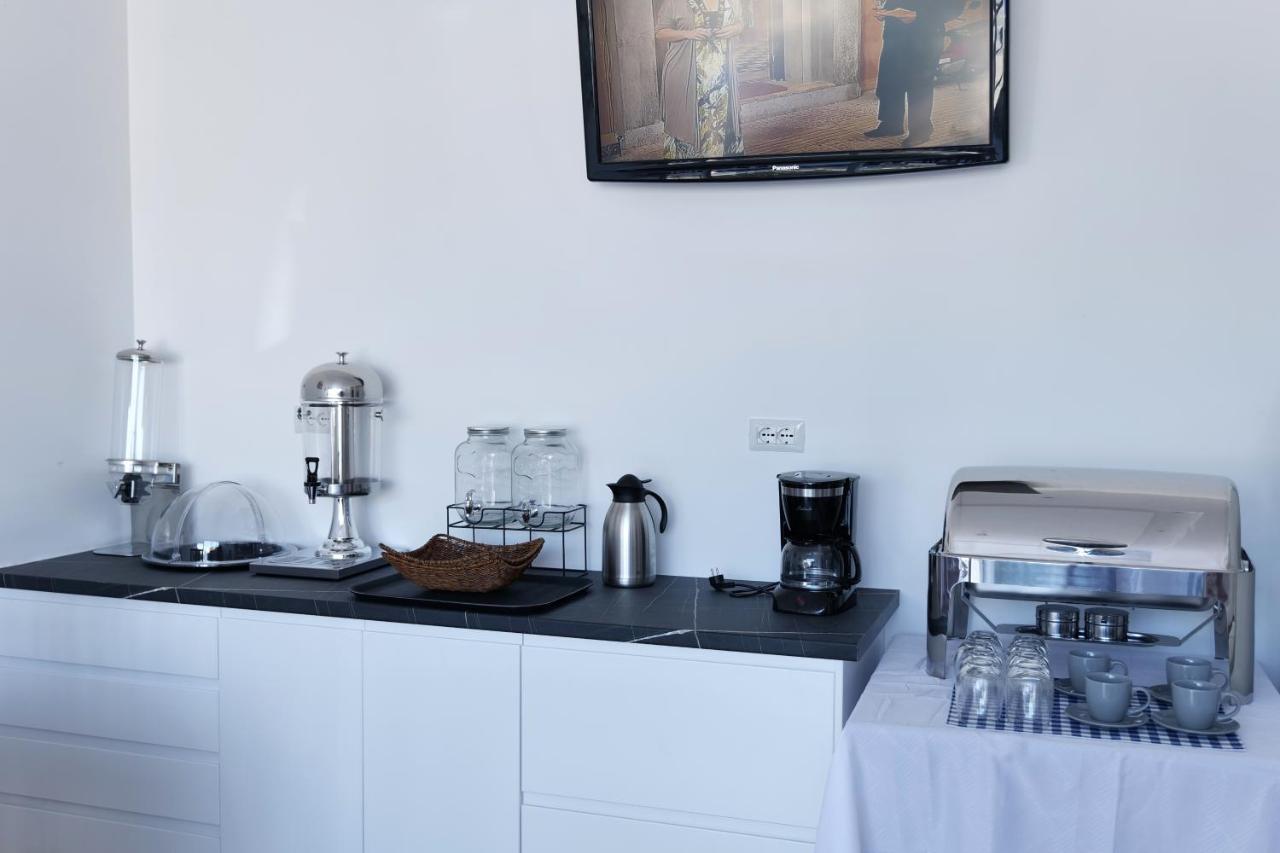 Lumi Hotel Саранде Екстериор снимка