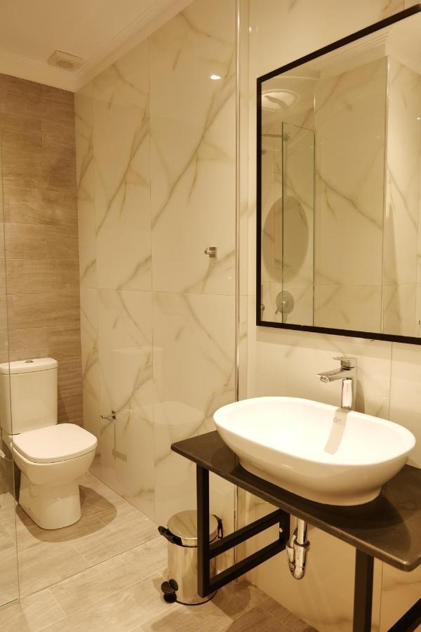 Lumi Hotel Саранде Екстериор снимка